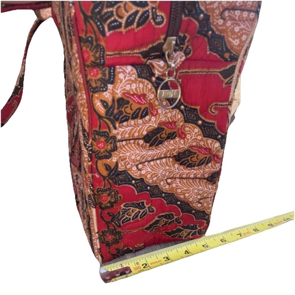 Floral Quilted Tote Bag Red Beige Black Gold Charm Zip Handbag - Picture 2 of 5